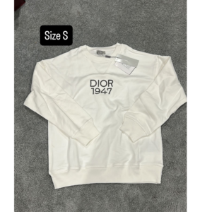 CD Sweater